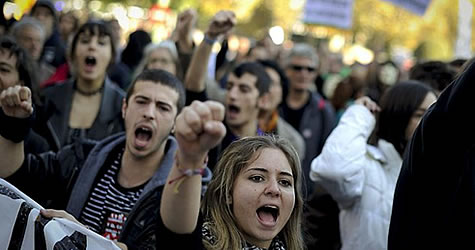 ispanya'da eğitimciler grevde